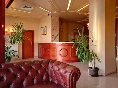 Central Plaza Hotel صوفيا
